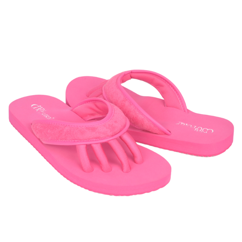 Alt-Text: 'Rosa Pediküre-Sandalen mit Zehentrennern'