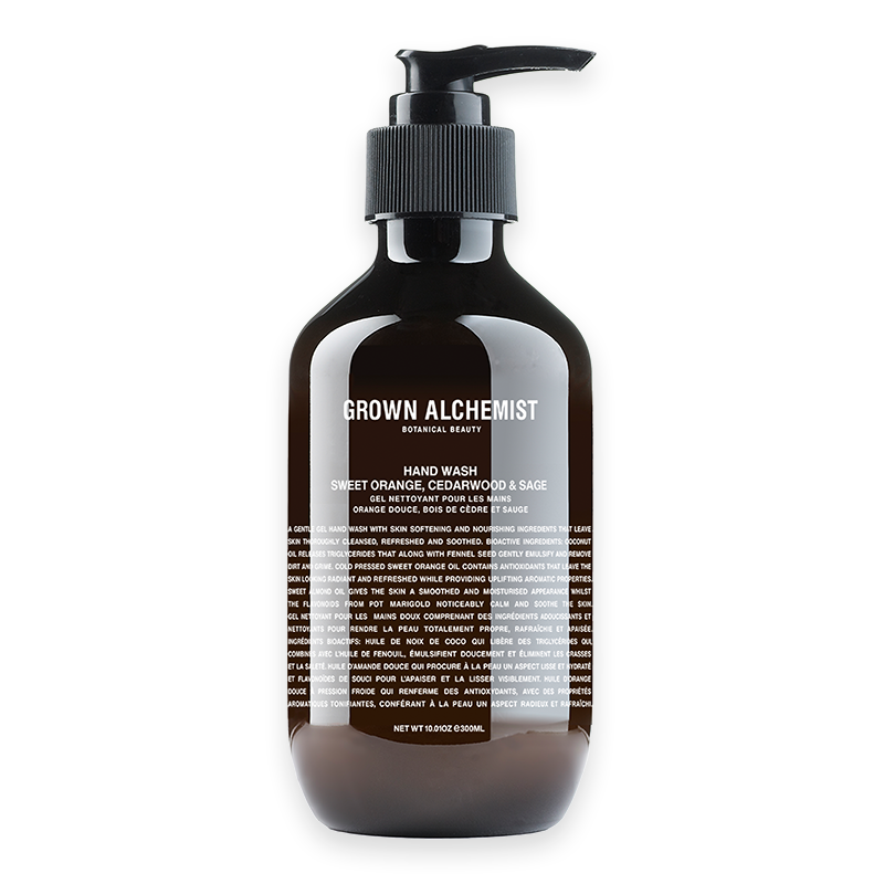 Grown Alchemist Handseife, Süßorange, Zedernholz & Salbei, 300ml, braune Flasche mit schwarzem Pumpspender.