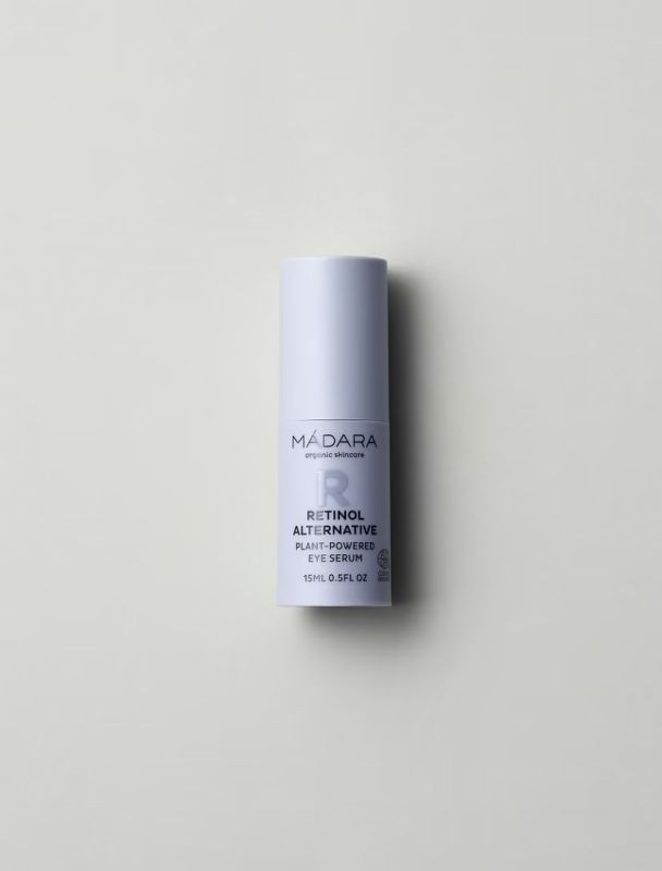 MADARA Organic Skincare RETINOL ALTERNATIVE suero de ojos alternativo con retinol de origen vegetal