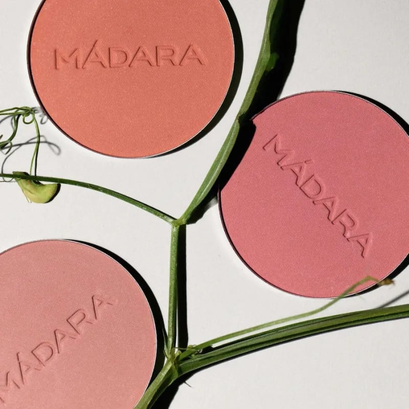 MADARA Organic Skincare Blush magnético, rubor mineral para mejillas, #3 mejillas frías