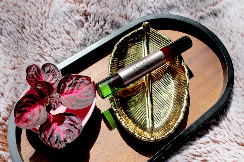 VOTARY Tinted Lip Gloss; Raspberry & Squalane 8ml*