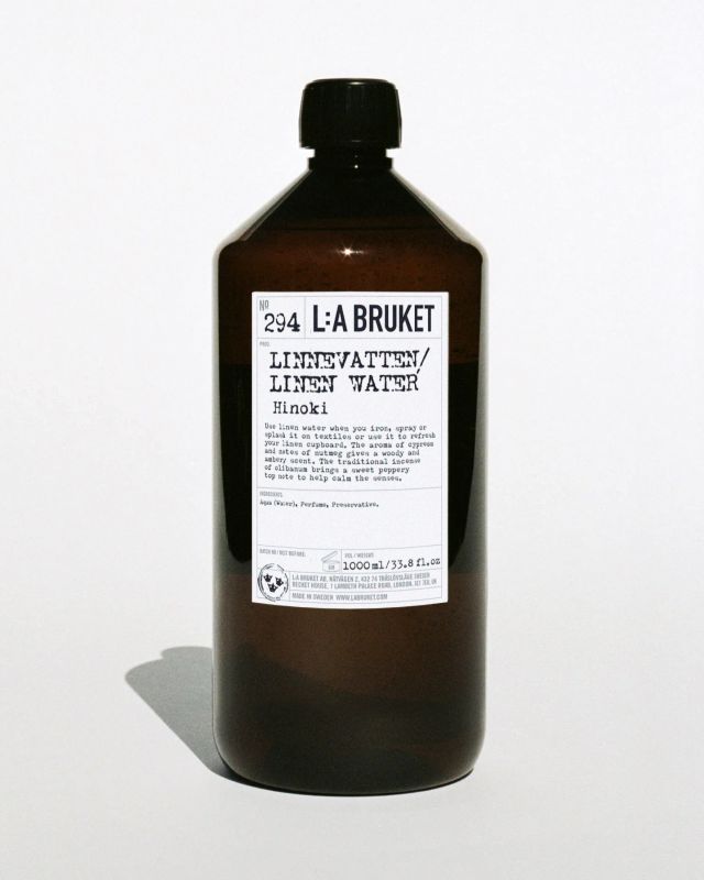 L:A BRUKET No. 294 Linen Water Hinoki agua para planchar