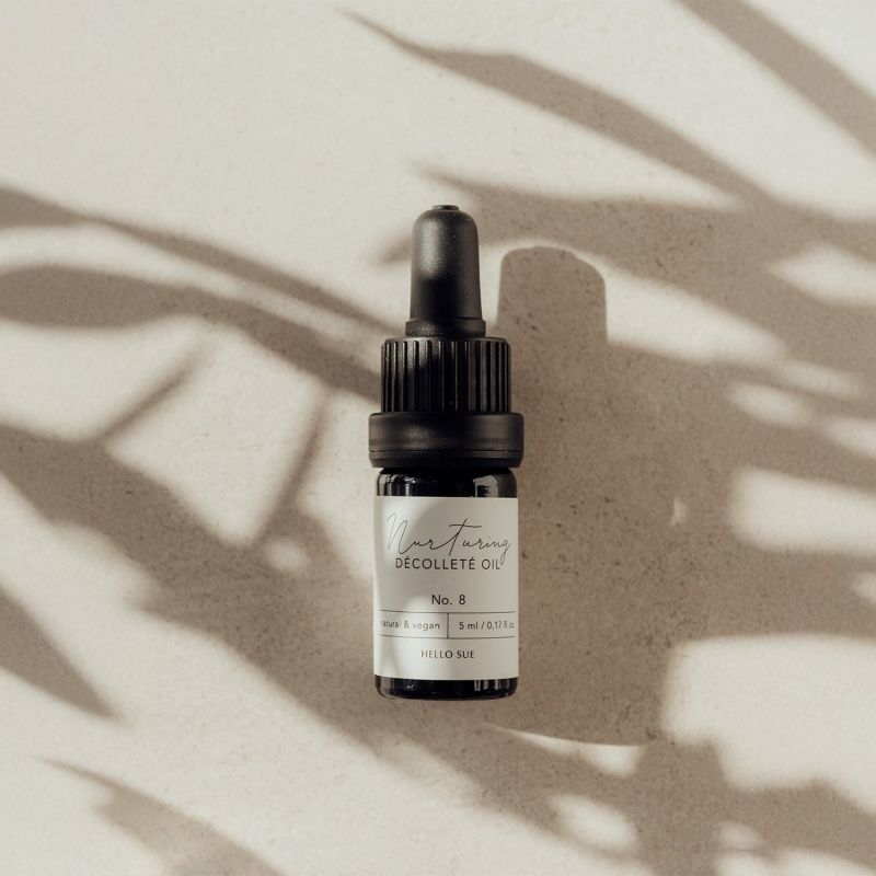 Hello Sue Nr. 8 Nuturing Decollete Oil