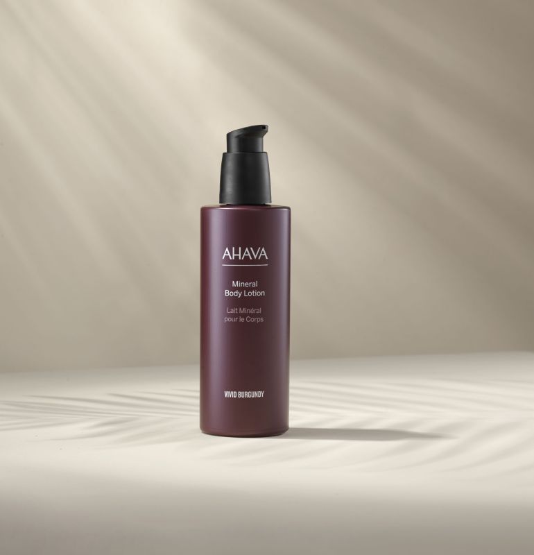Ahava Mineral Body Lotion Vivid Burgundy loción corporal