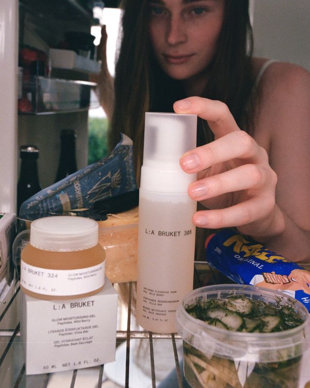 L:A BRUKET No. 308 Espuma limpiadora exfoliante