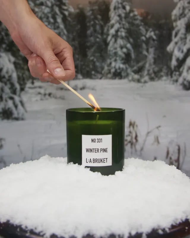 L:A BRUKET No. 331 Vela Pino de Invierno Edición Limitada