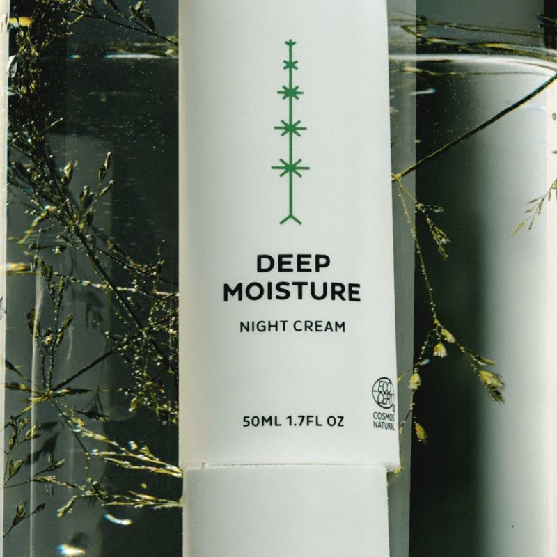 MADARA Organic Skincare CREMA NOCHE REGENERADORA DE HUMEDAD PROFUNDA