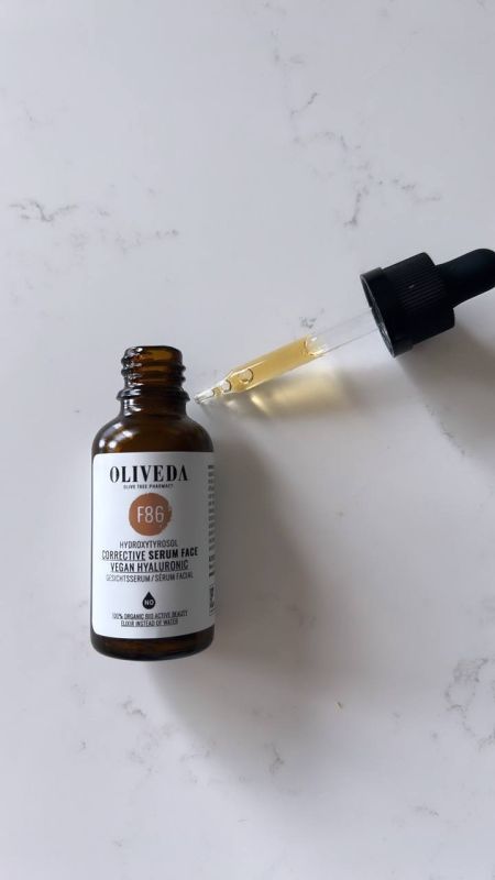 OLIVEDA F86 Vegan Hyaluronic Suero facial Corrective