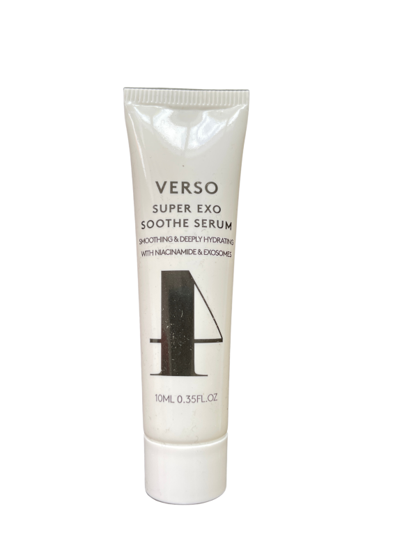 VERSO SKINCARE Super Exo Soothe Serum tamaño de viaje